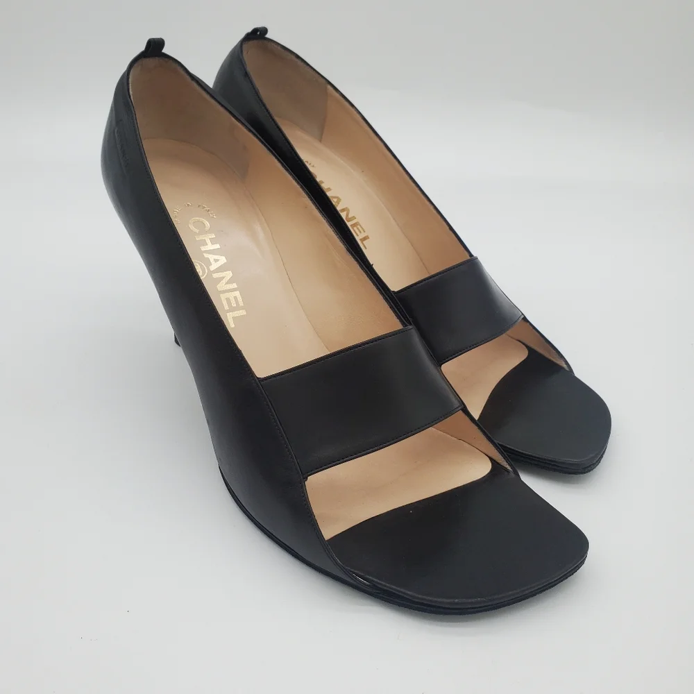 CHANEL Vintage 2000 Black Leather Pump Heels 41 - Picture 8 of 16